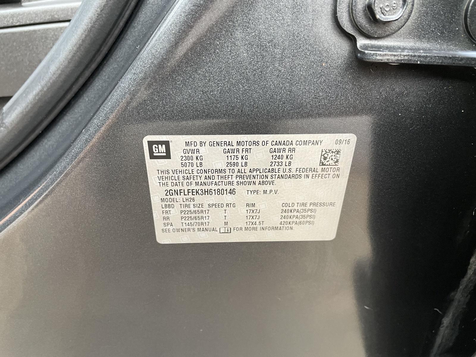 Vehicle photo 24