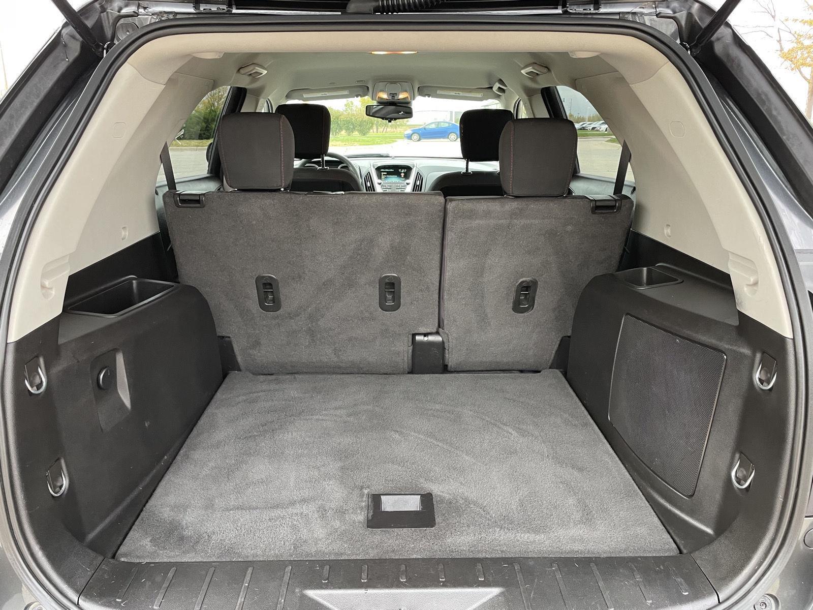 Vehicle photo 27
