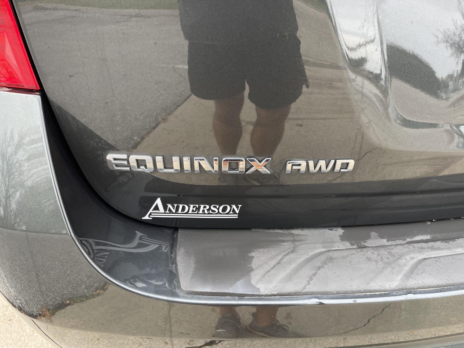 Vehicle photo 28