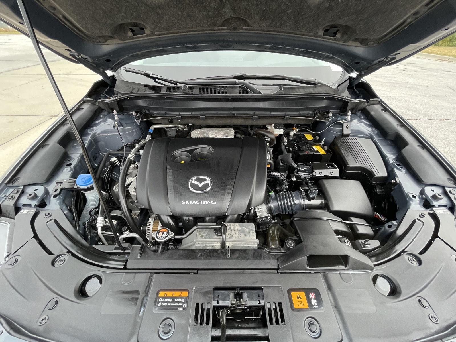 Vehicle photo 32