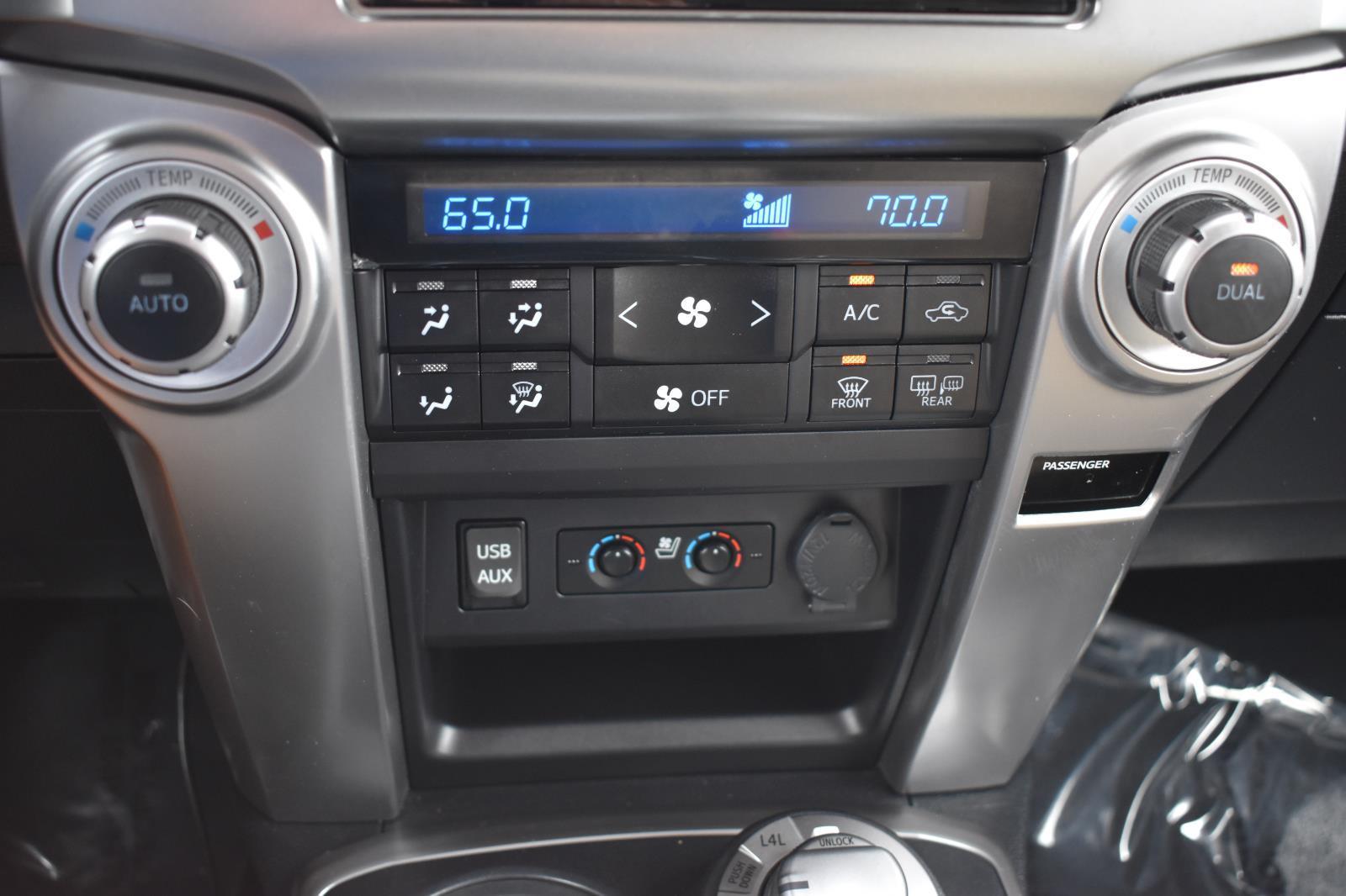 2019 Toyota 4Runner Limited photo 9