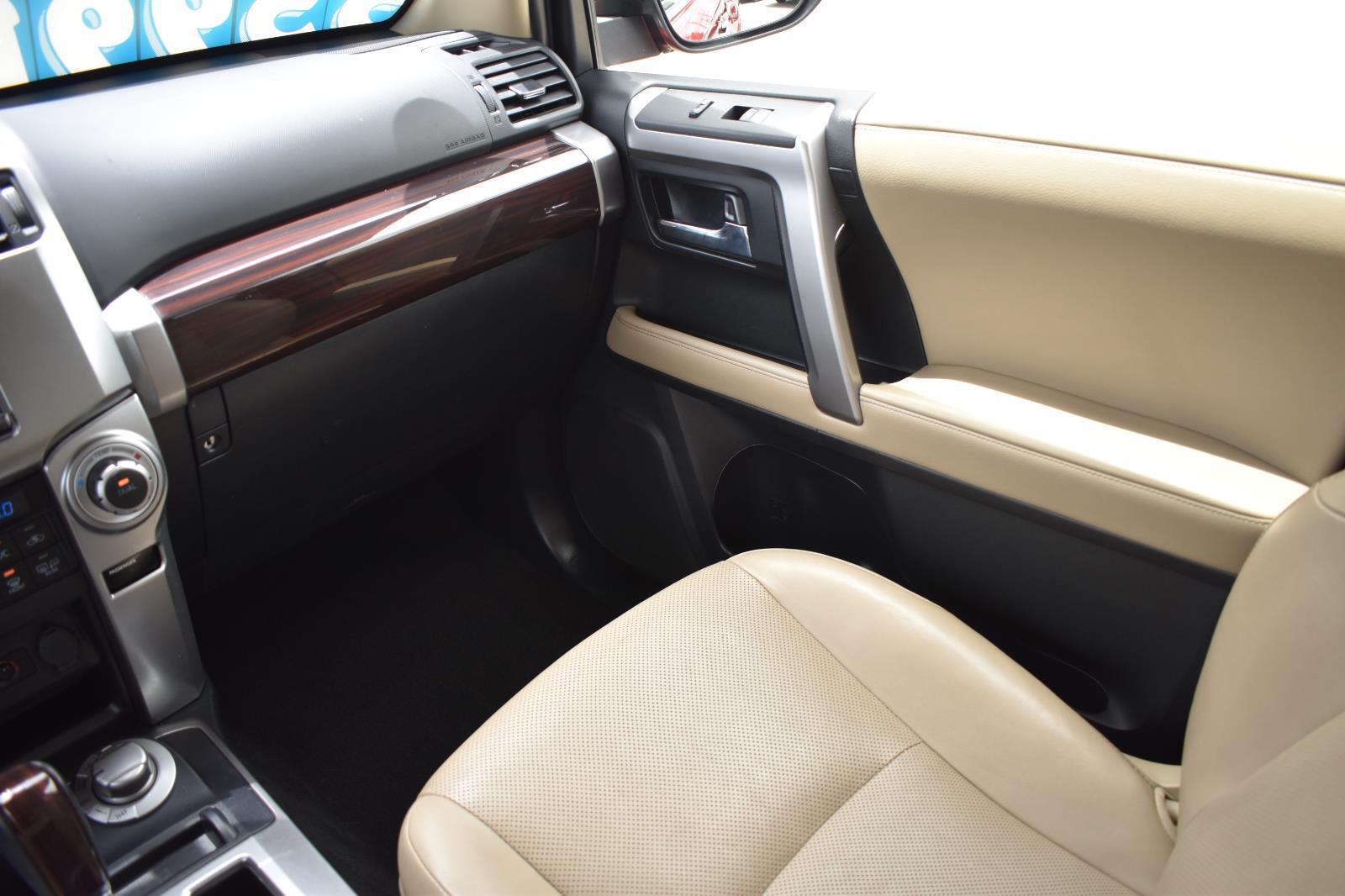 2019 Toyota 4Runner Limited photo 21