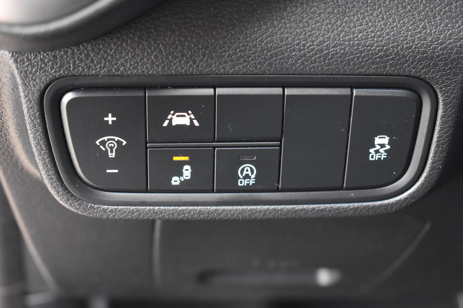 2021 Kia Soul GT-Line photo 25