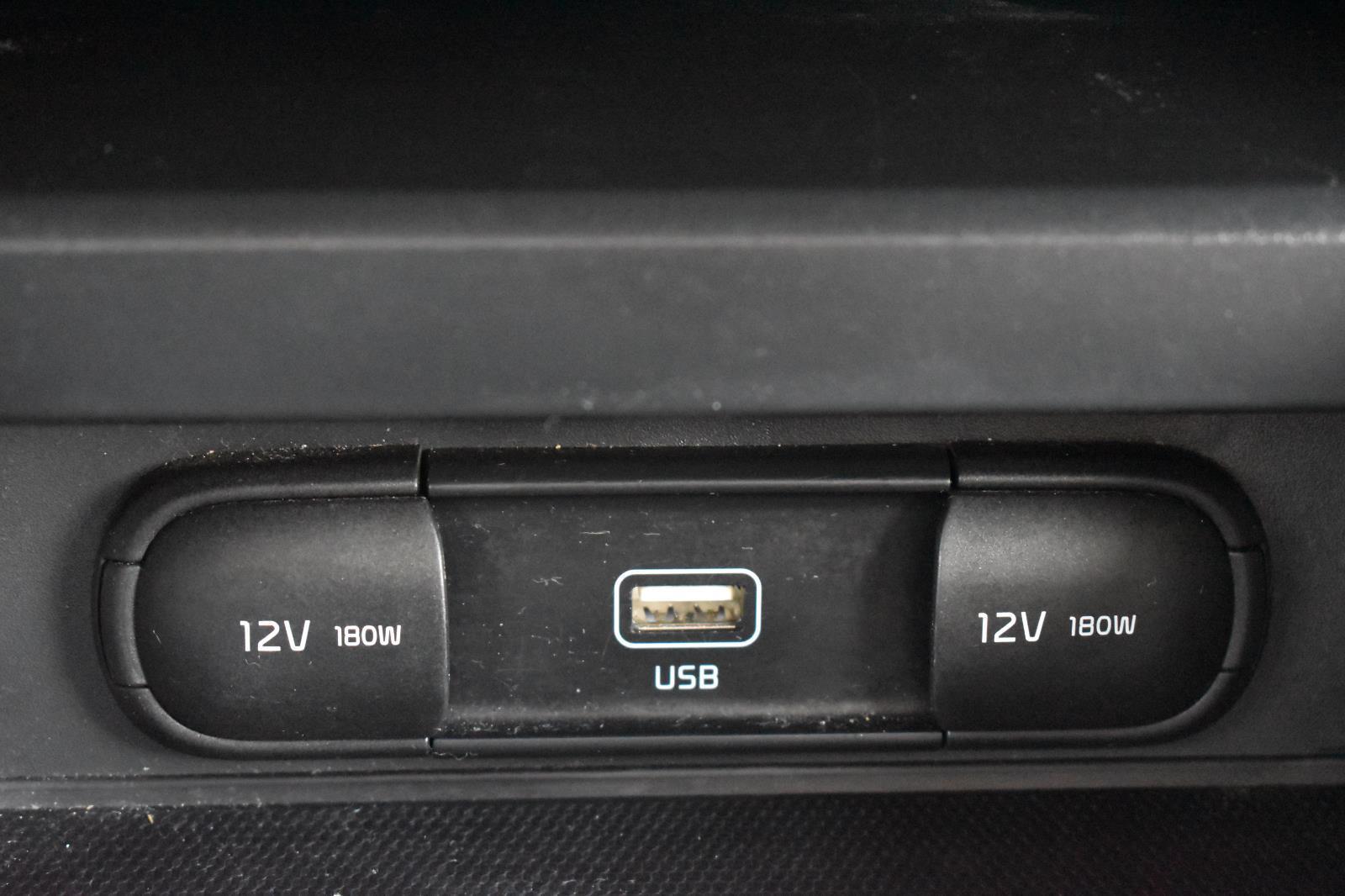 2021 Kia Soul GT-Line photo 10