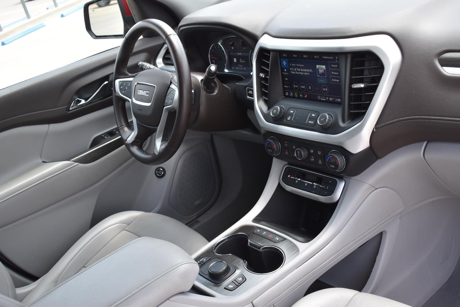 2023 Gmc Acadia SLT photo 14