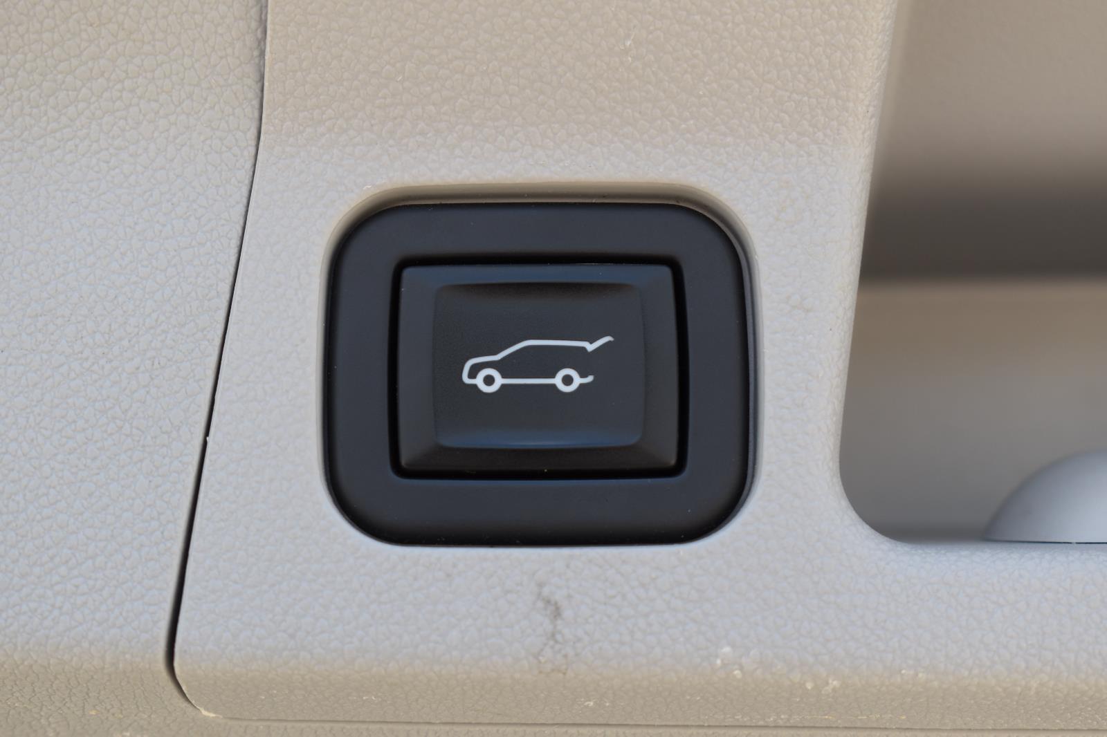 2023 Gmc Acadia SLT photo 18