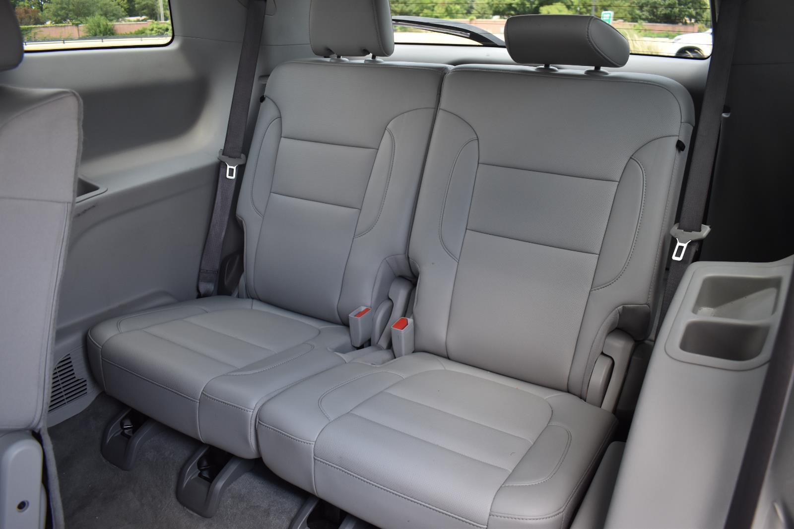 2023 Gmc Acadia SLT photo 19
