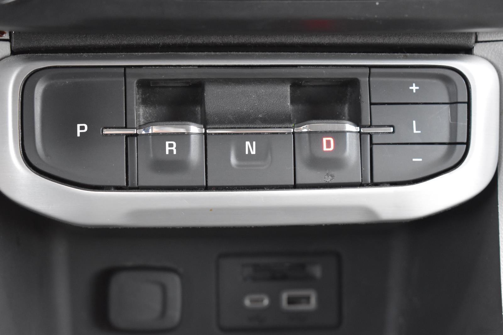 2023 Gmc Acadia SLT photo 10