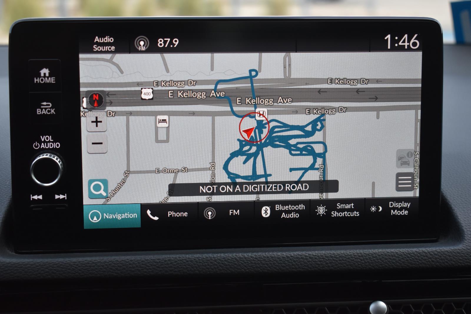 2022 Honda Civic Hatchback Sport Touring photo 3