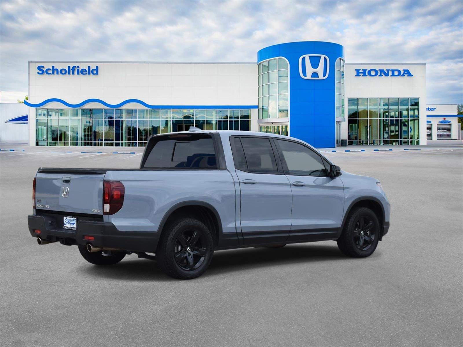 2023 Honda Ridgeline Black Edition photo 2