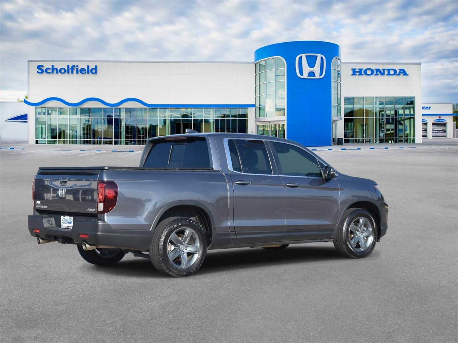 2023 Honda Ridgeline RTL photo 2
