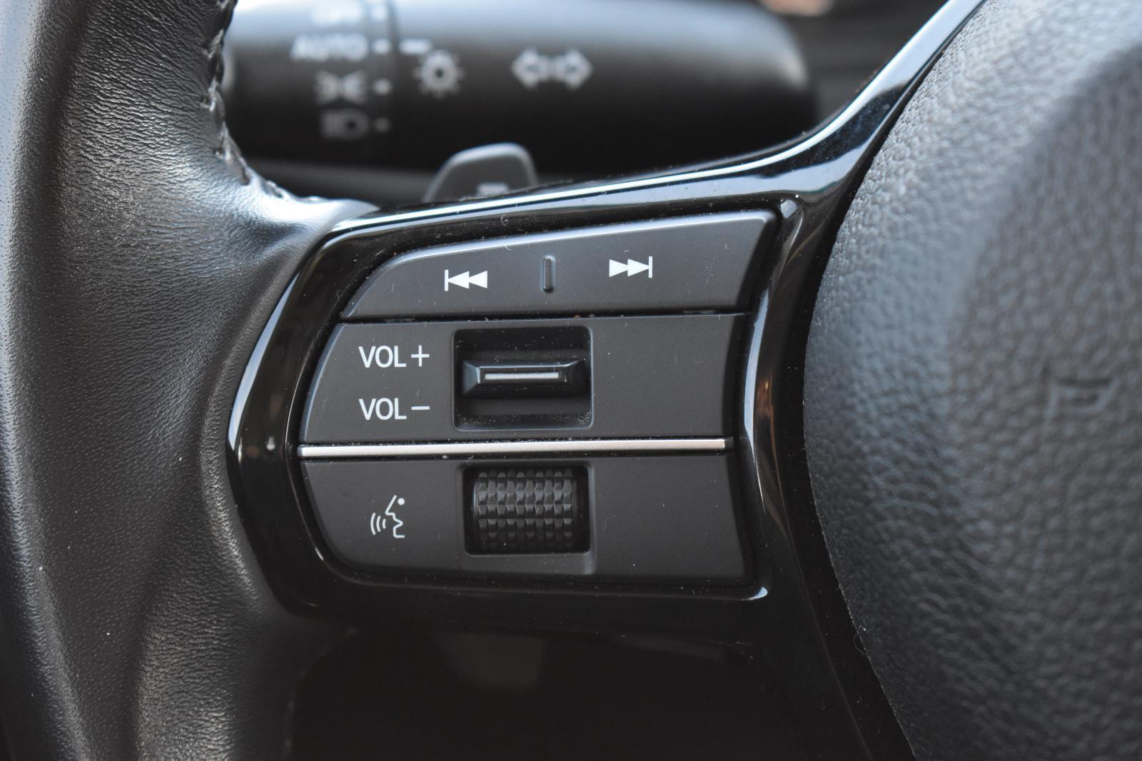 2023 Honda Accord Hybrid Touring photo 4