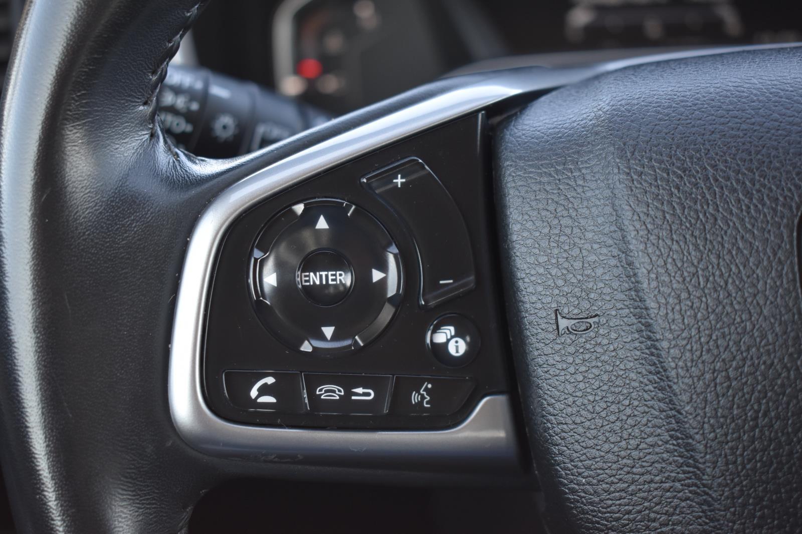 2020 Honda CR-V Touring photo 4