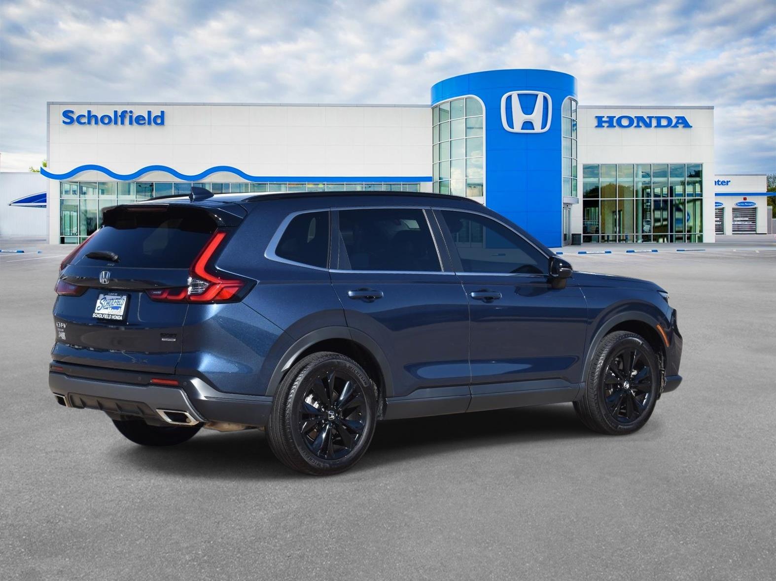2024 Honda CR-V Hybrid Sport Touring photo 2