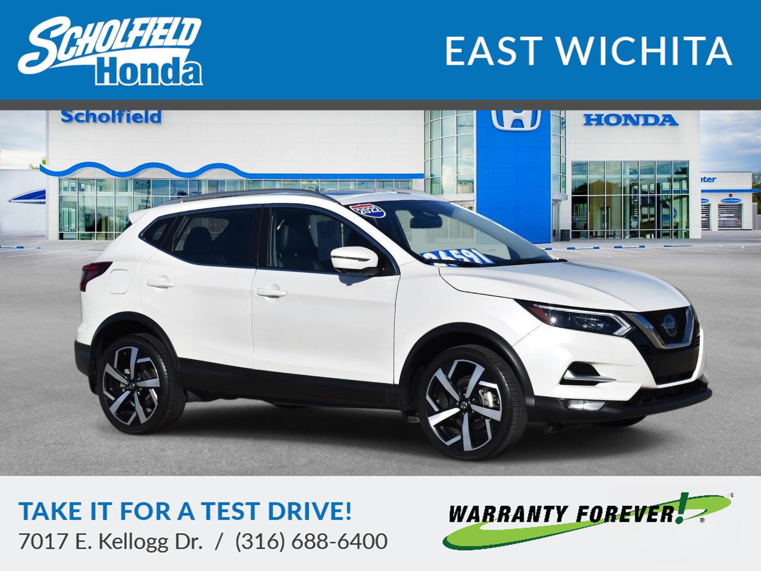 2022 Nissan Rogue Sport SL's photo