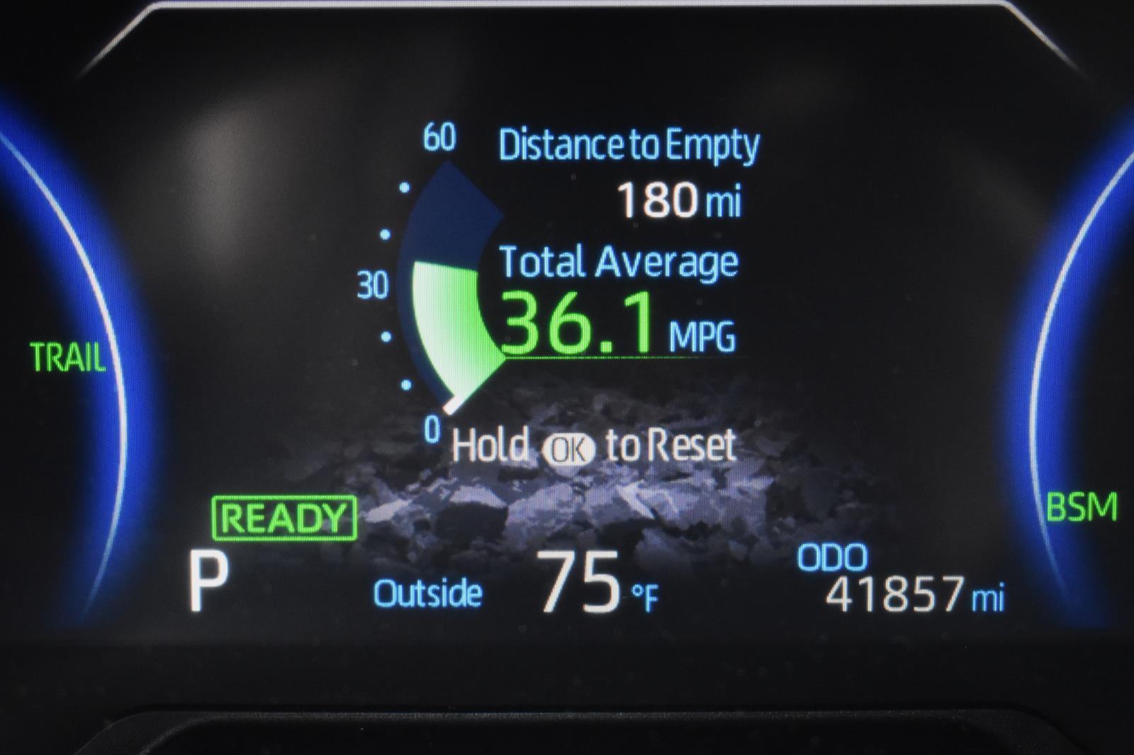 2024 Toyota RAV4 XLE - Photo 7