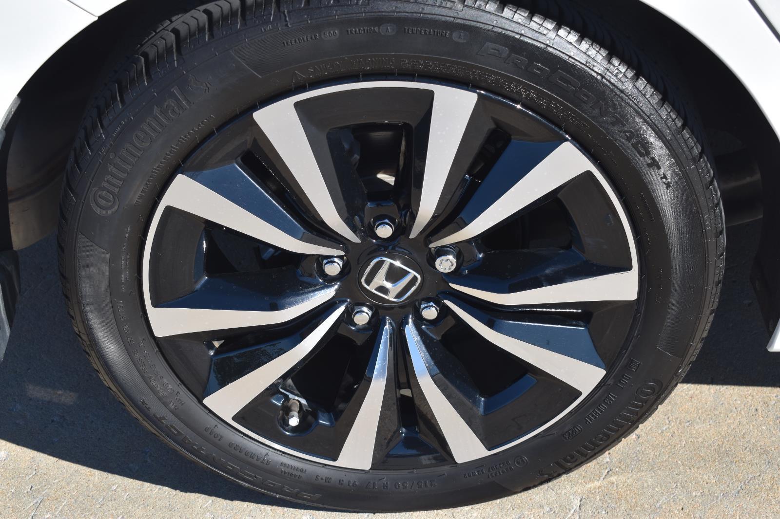 2023 Honda Civic Hatchback EX-L - Photo 14