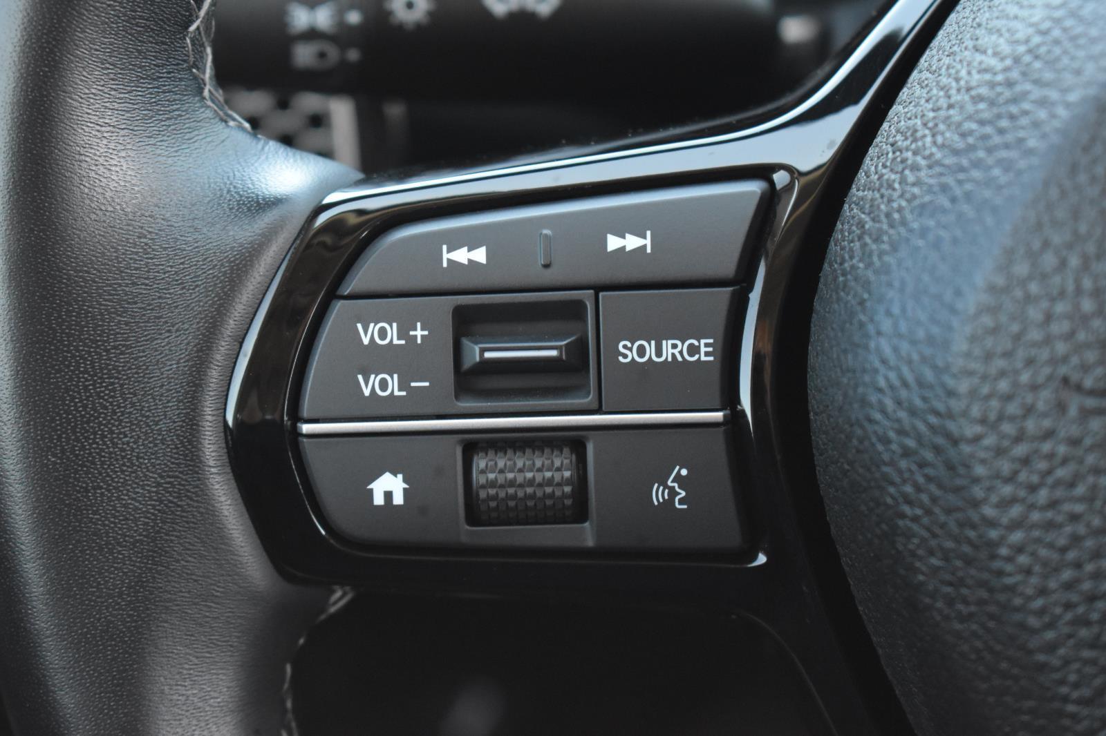 2023 Honda Civic Hatchback EX-L - Photo 13