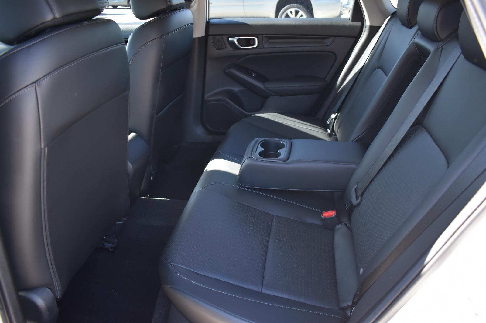 2023 Honda Civic Hatchback EX-L - Photo 20