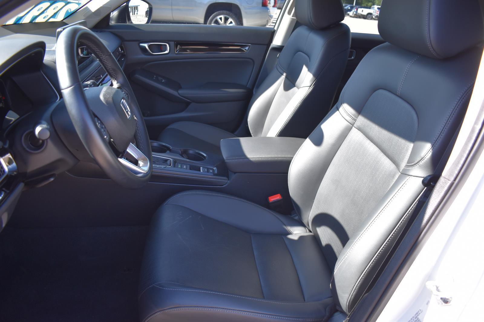 2023 Honda Civic Hatchback EX-L - Photo 25