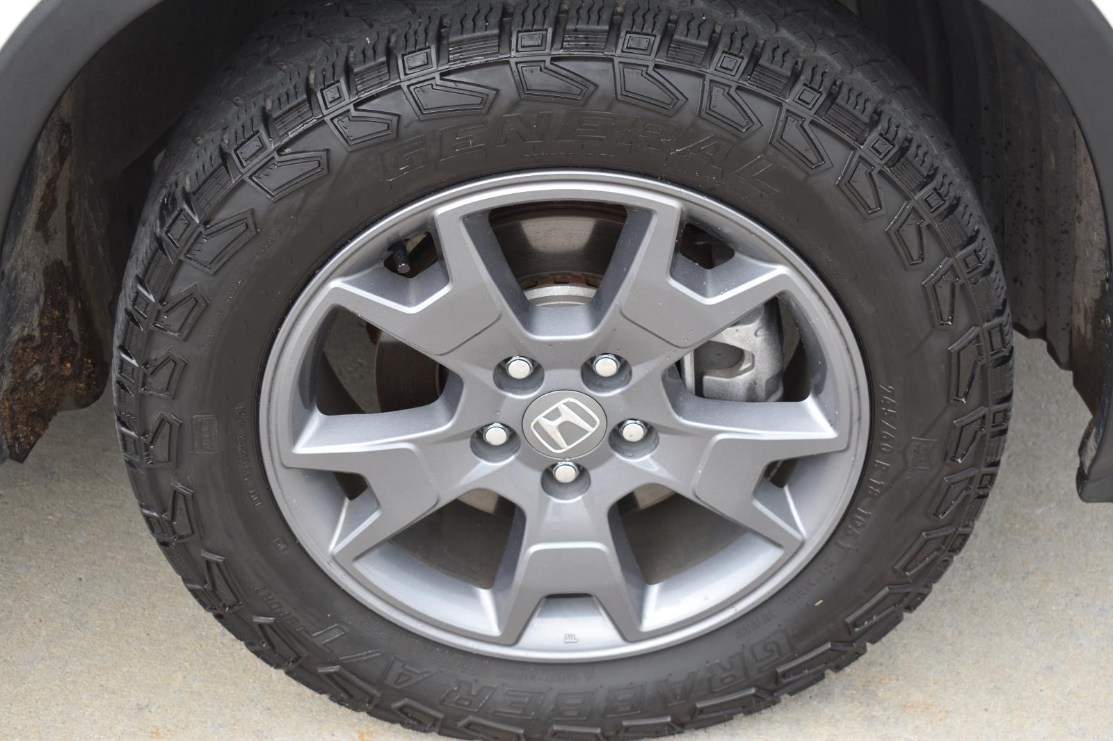 2024 Honda Passport TrailSport Platinum White Pearl - Scholfield Honda - Image 13