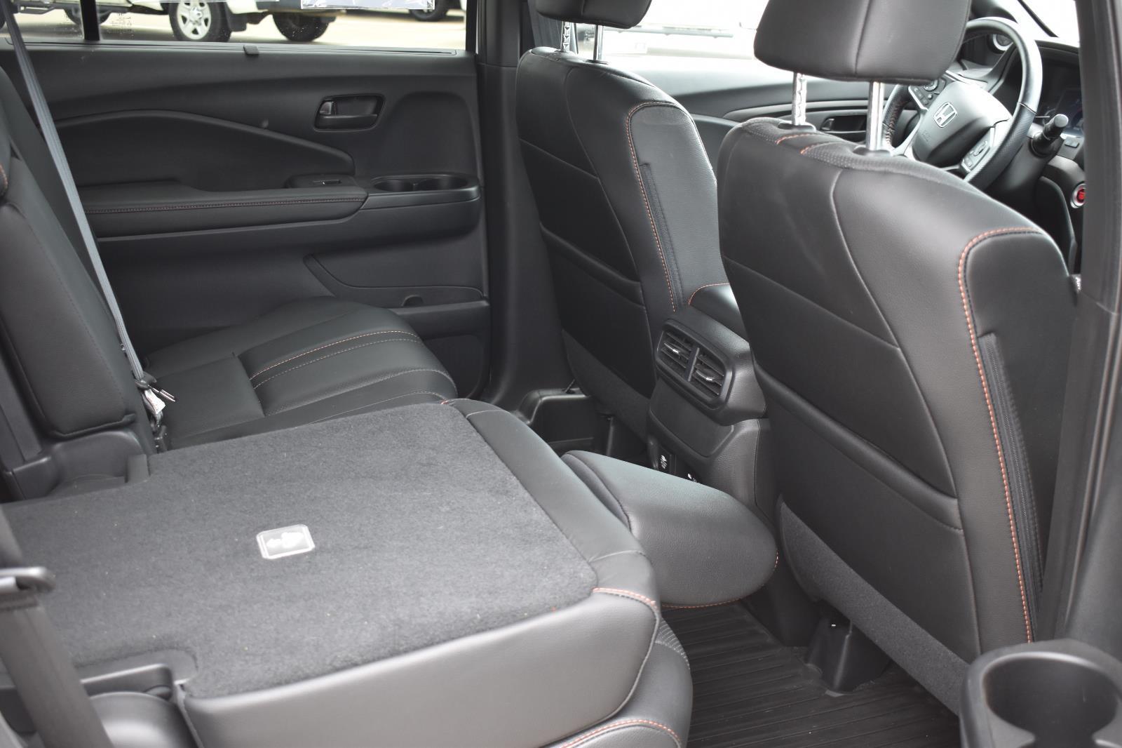 2024 Honda Passport TrailSport Platinum White Pearl - Scholfield Honda - Image 18