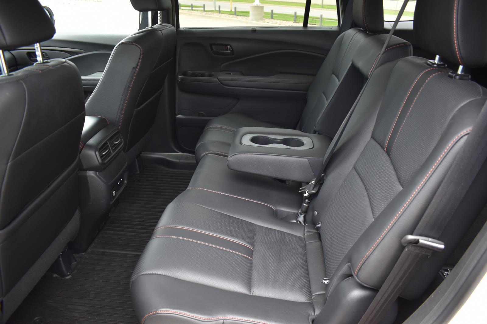 2024 Honda Passport TrailSport Platinum White Pearl - Scholfield Honda - Image 23