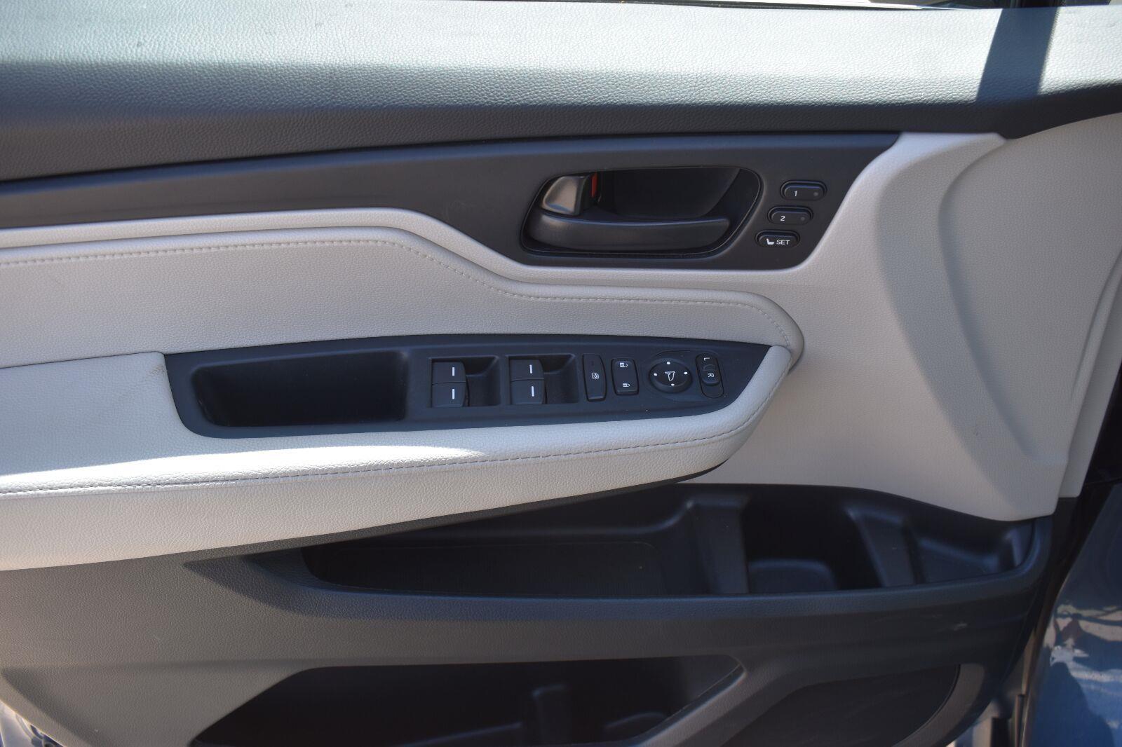 2025 Honda Odyssey EX-L - Scholfield Honda - Image 22