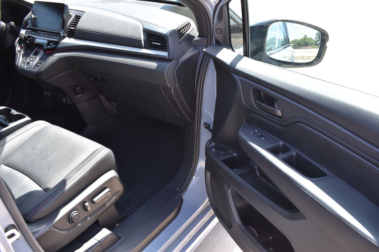 2025 Honda Odyssey Sport-L - Scholfield Honda - Image 15