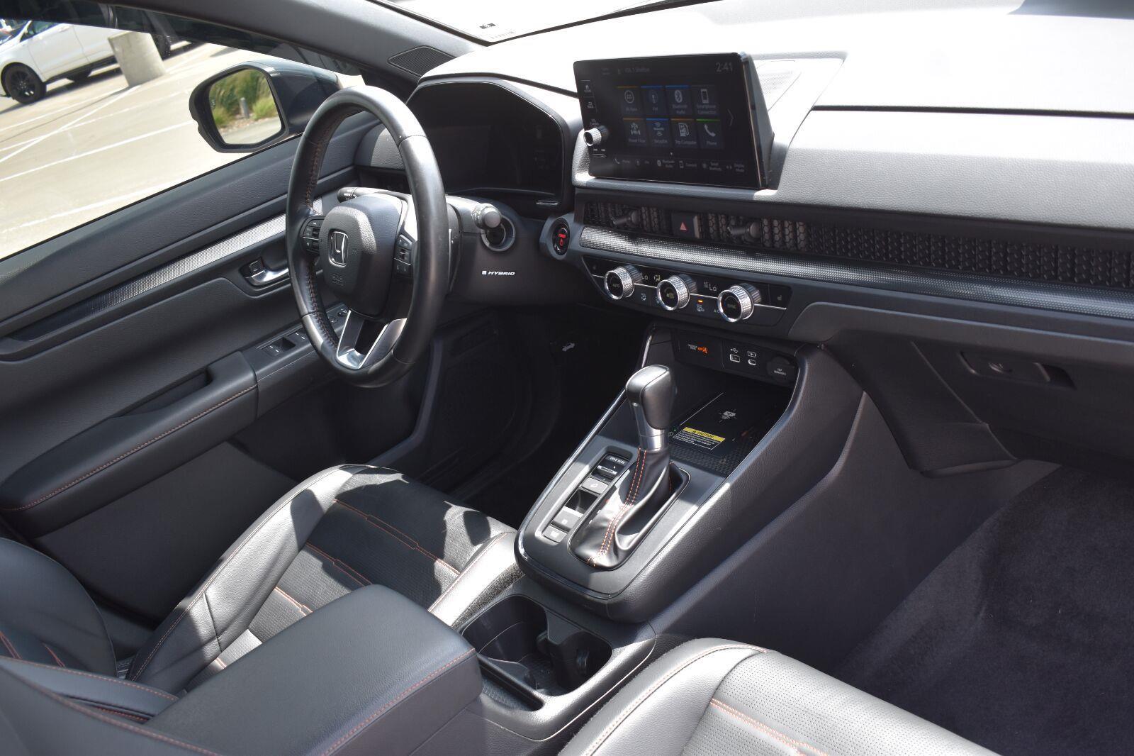 2025 Honda CR-V Hybrid Sport-L Crystal Black Pearl - Scholfield Honda - Image 12