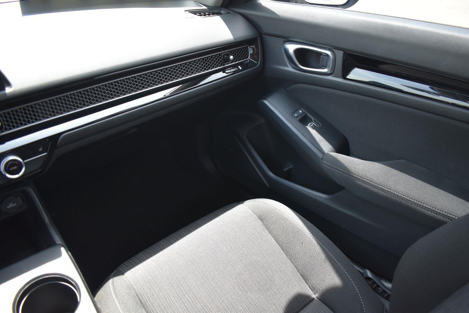 2024 Honda Civic Sedan EX Platinum White Pearl - Scholfield Honda - Image 19