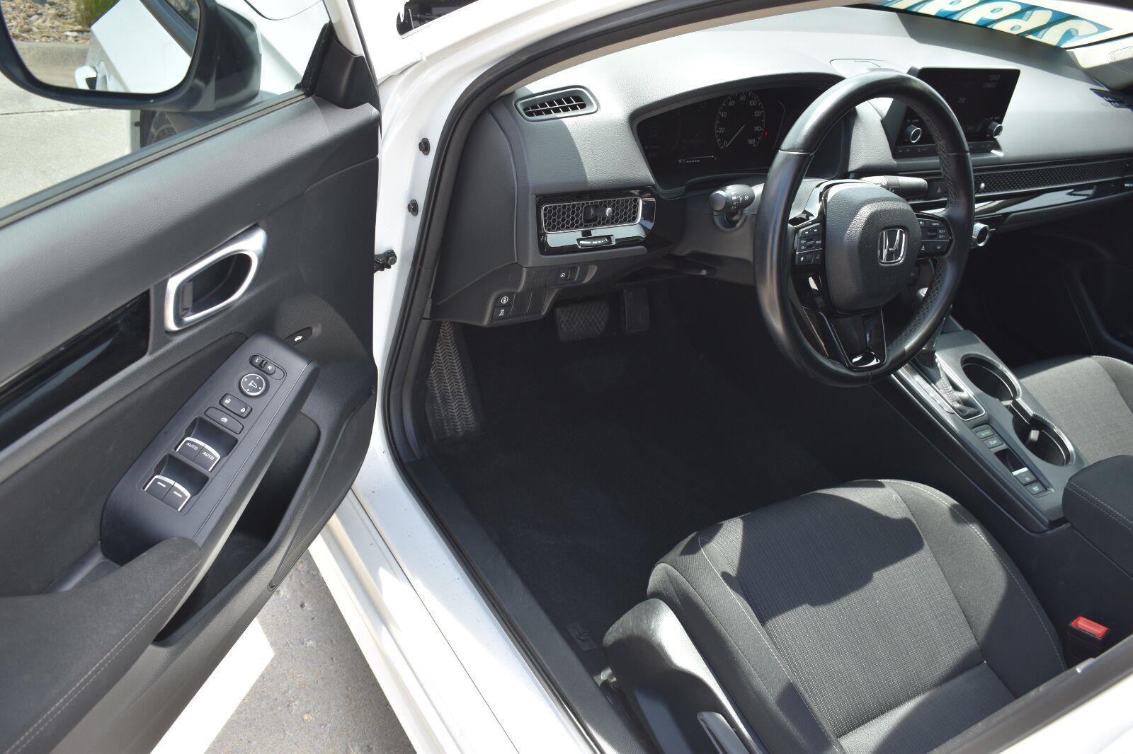 2024 Honda Civic Sedan EX Platinum White Pearl - Scholfield Honda - Image 21