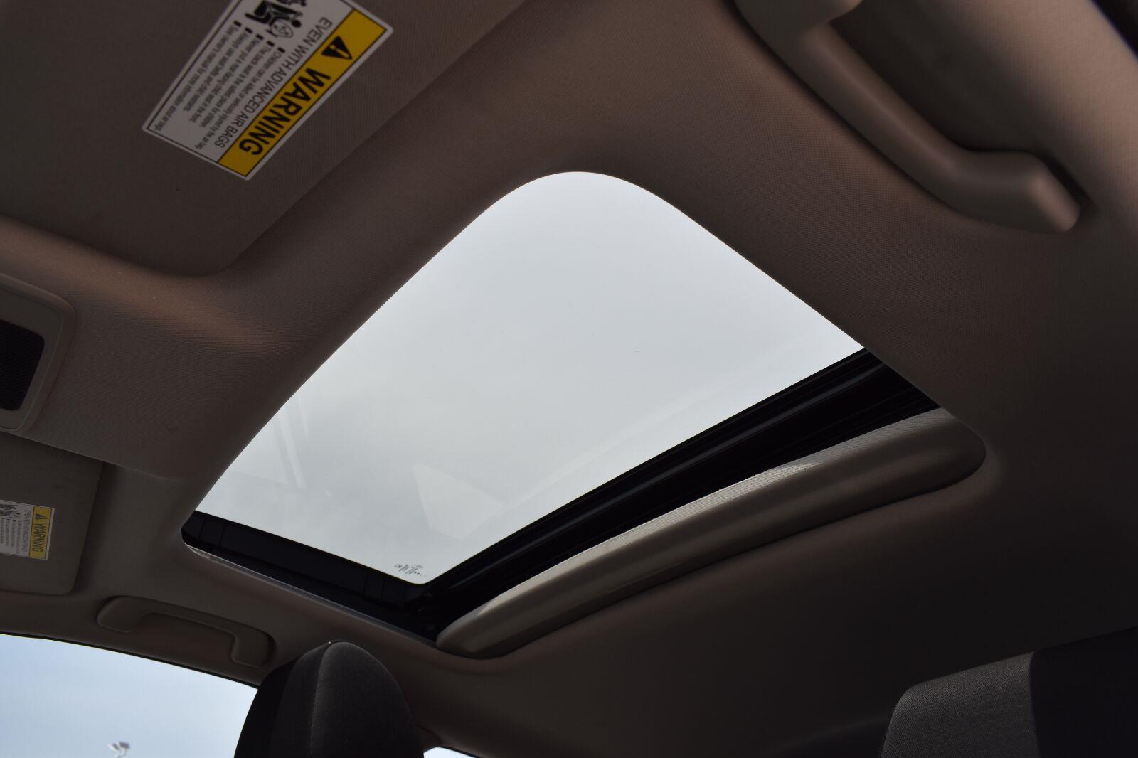 2024 Honda Civic Sedan EX Platinum White Pearl - Scholfield Honda - Image 11