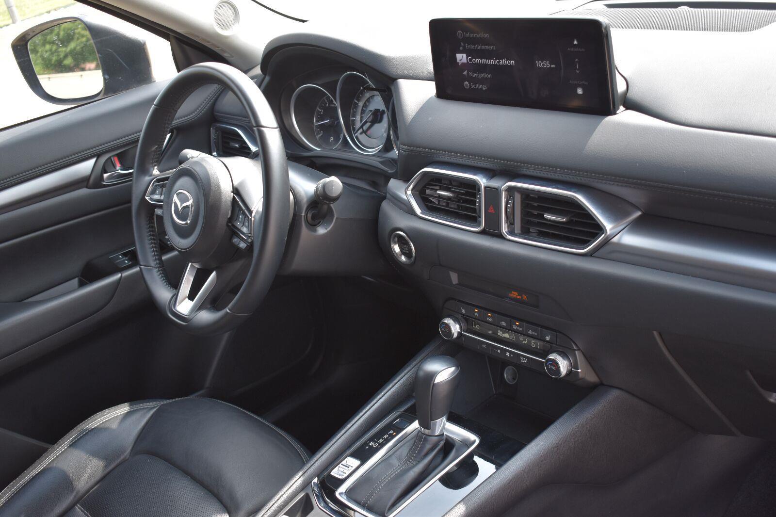 2025 Mazda CX-5 2.5 S Preferred Package Jet Black Mica - Scholfield Honda - Image 11