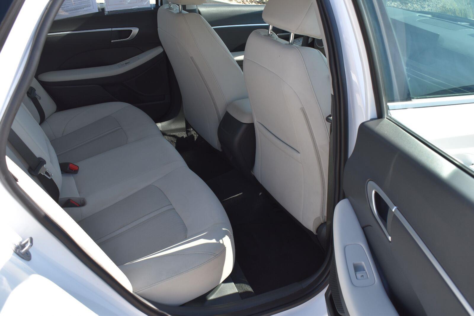 2025 Hyundai Sonata SEL Serenity White - Scholfield Honda - Image 17