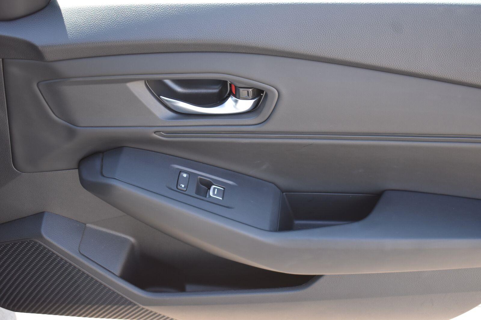 2024 Honda Accord Sedan EX Platinum White Pearl - Scholfield Honda - Image 15