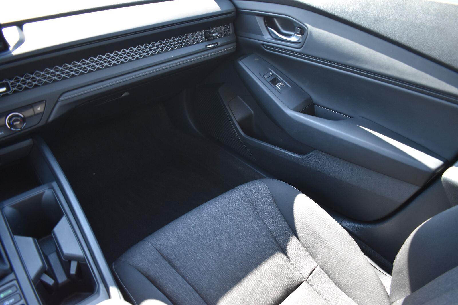 2024 Honda Accord Sedan EX Platinum White Pearl - Scholfield Honda - Image 20