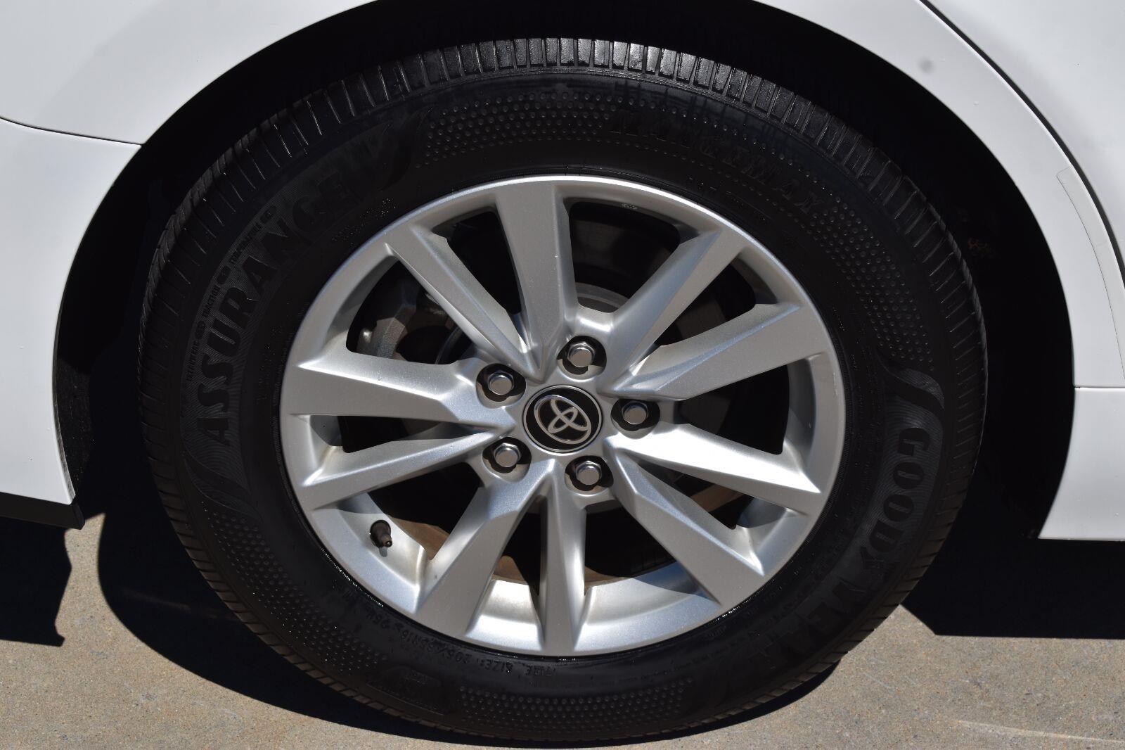 2025 Toyota Camry LE - Scholfield Honda - Image 3