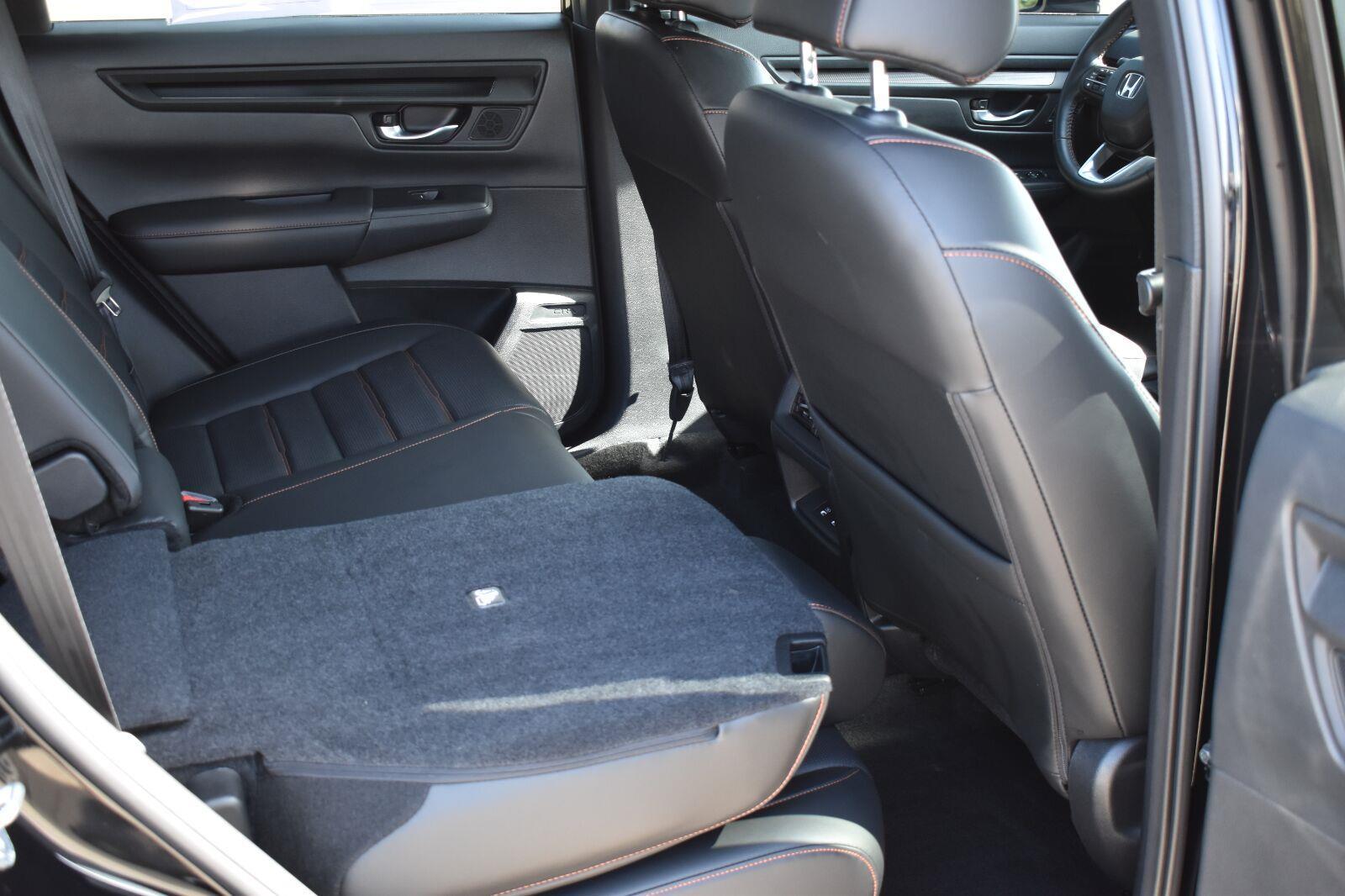 2025 Honda CR-V Hybrid Sport-L Crystal Black Pearl - Scholfield Honda - Image 17