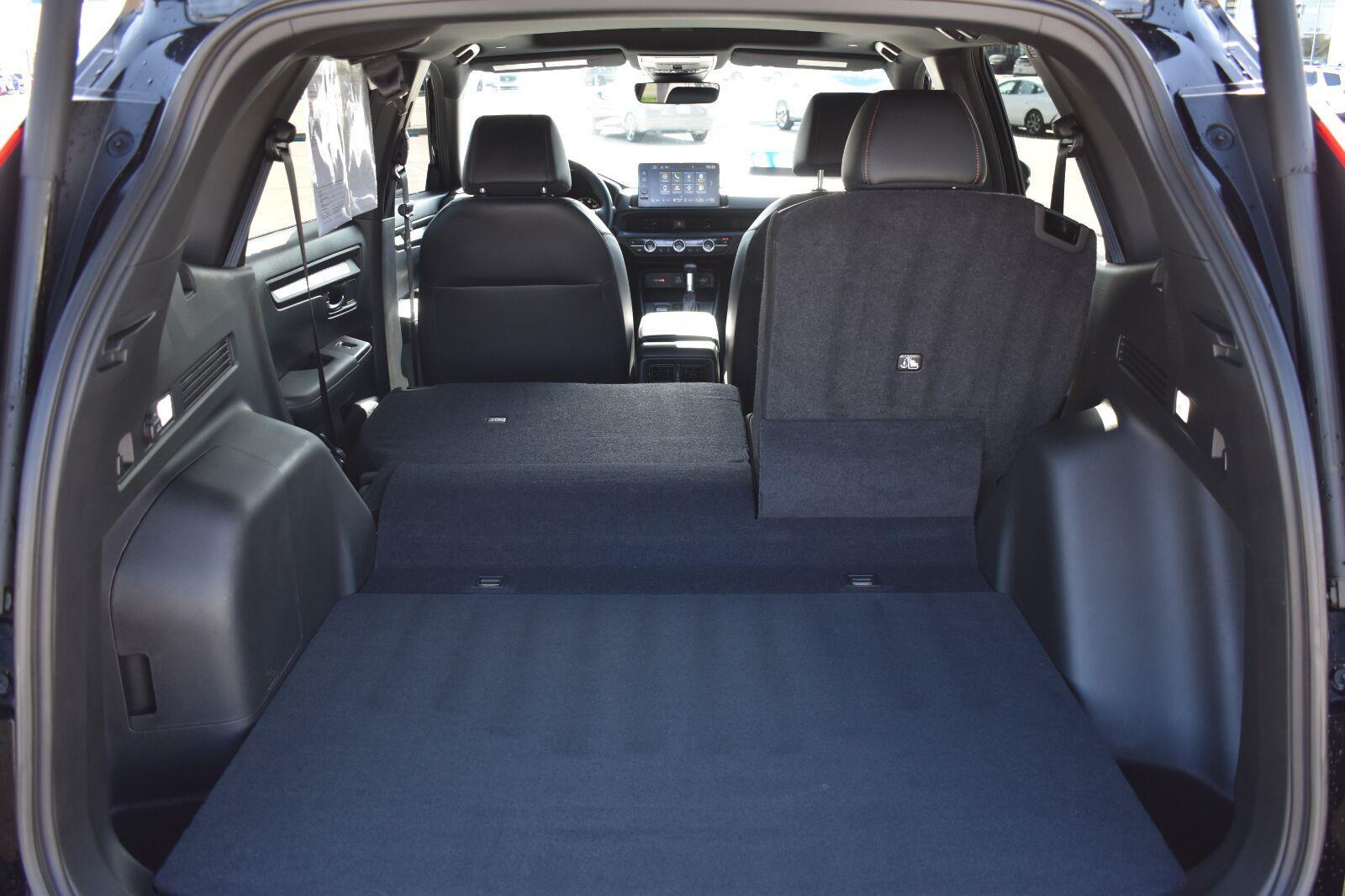 2025 Honda CR-V Hybrid Sport-L Crystal Black Pearl - Scholfield Honda - Image 18