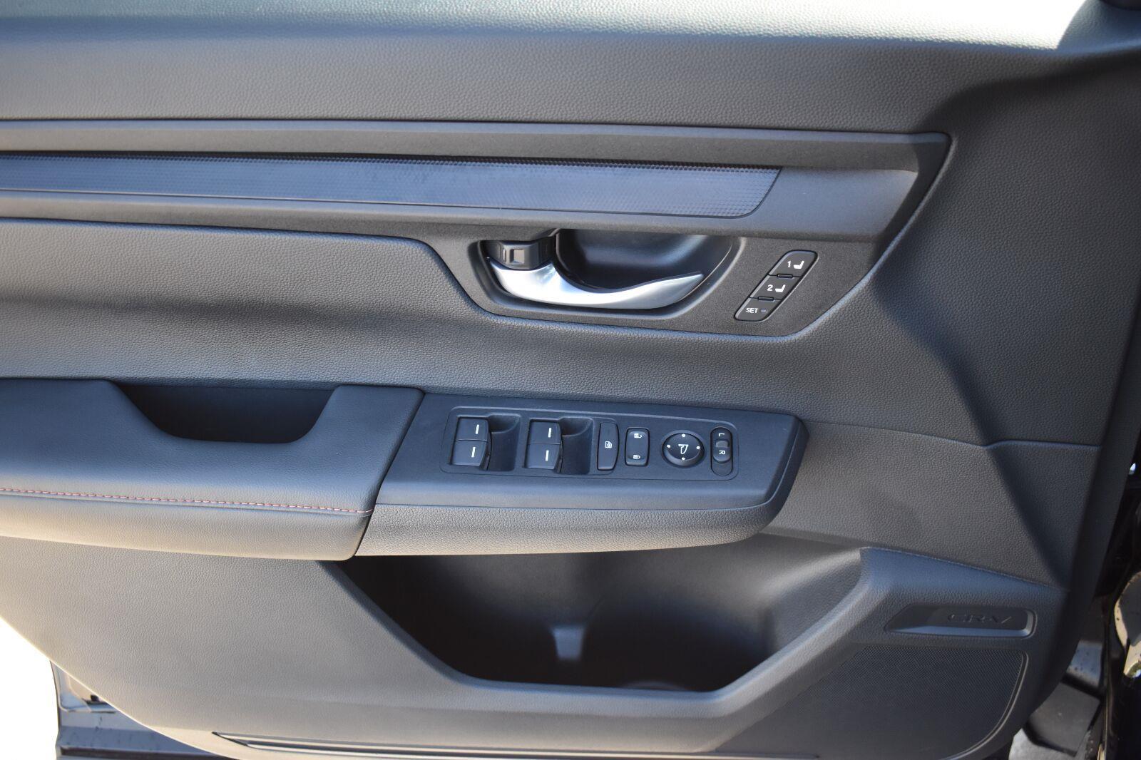 2025 Honda CR-V Hybrid Sport-L Crystal Black Pearl - Scholfield Honda - Image 23