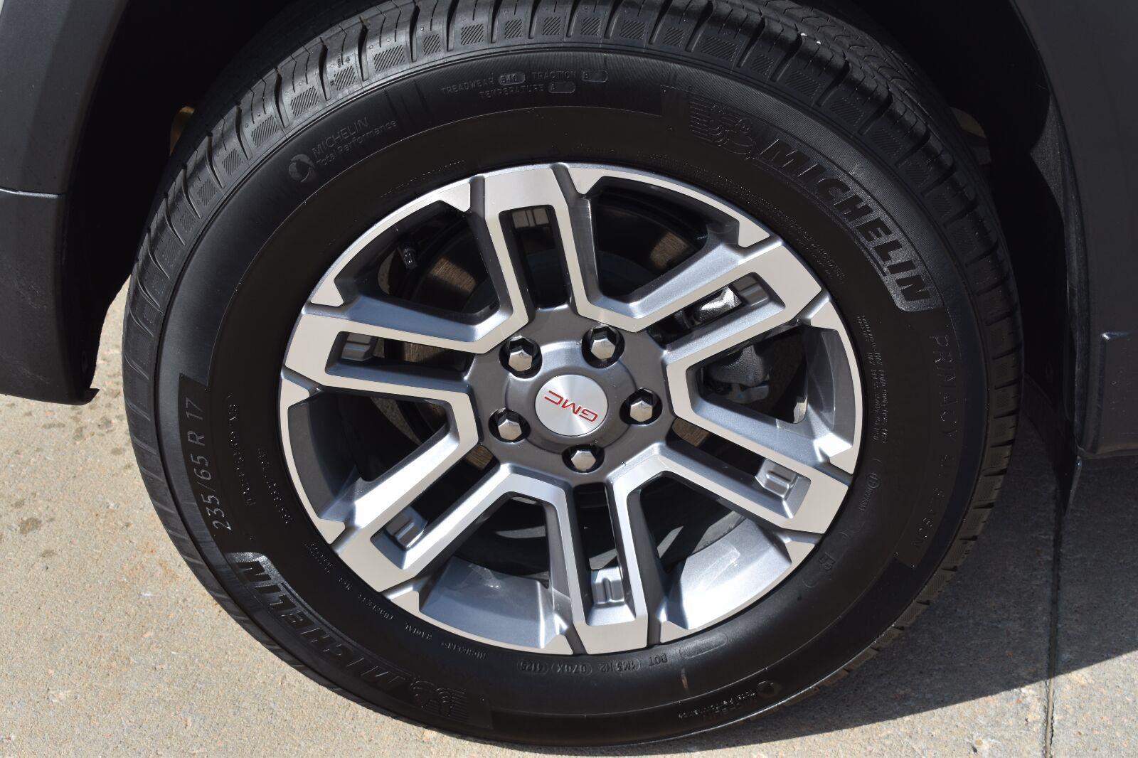 2026 GMC Terrain AWD Elevation Summit White - Scholfield Honda - Image 12