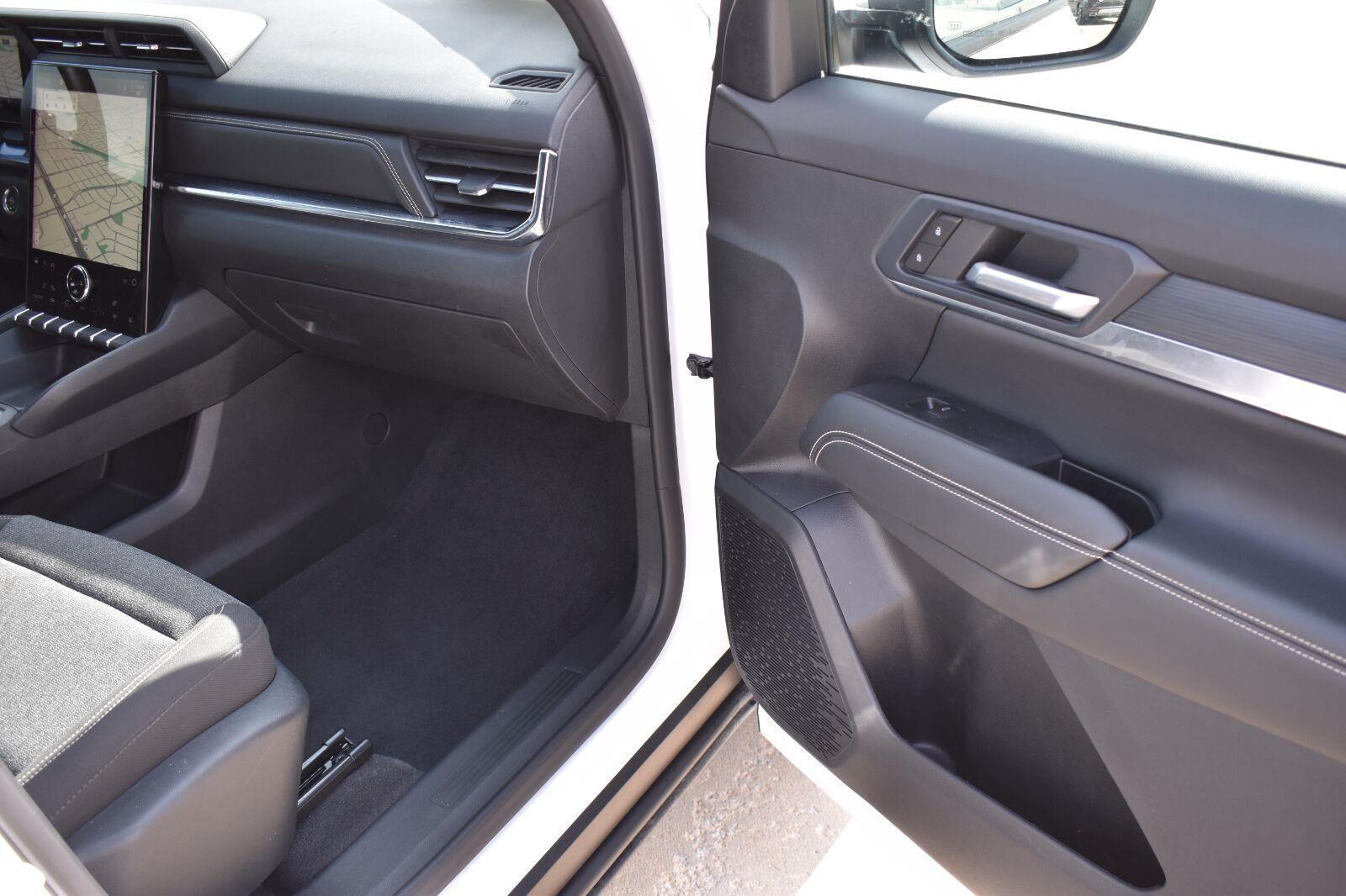 2026 GMC Terrain AWD Elevation Summit White - Scholfield Honda - Image 15