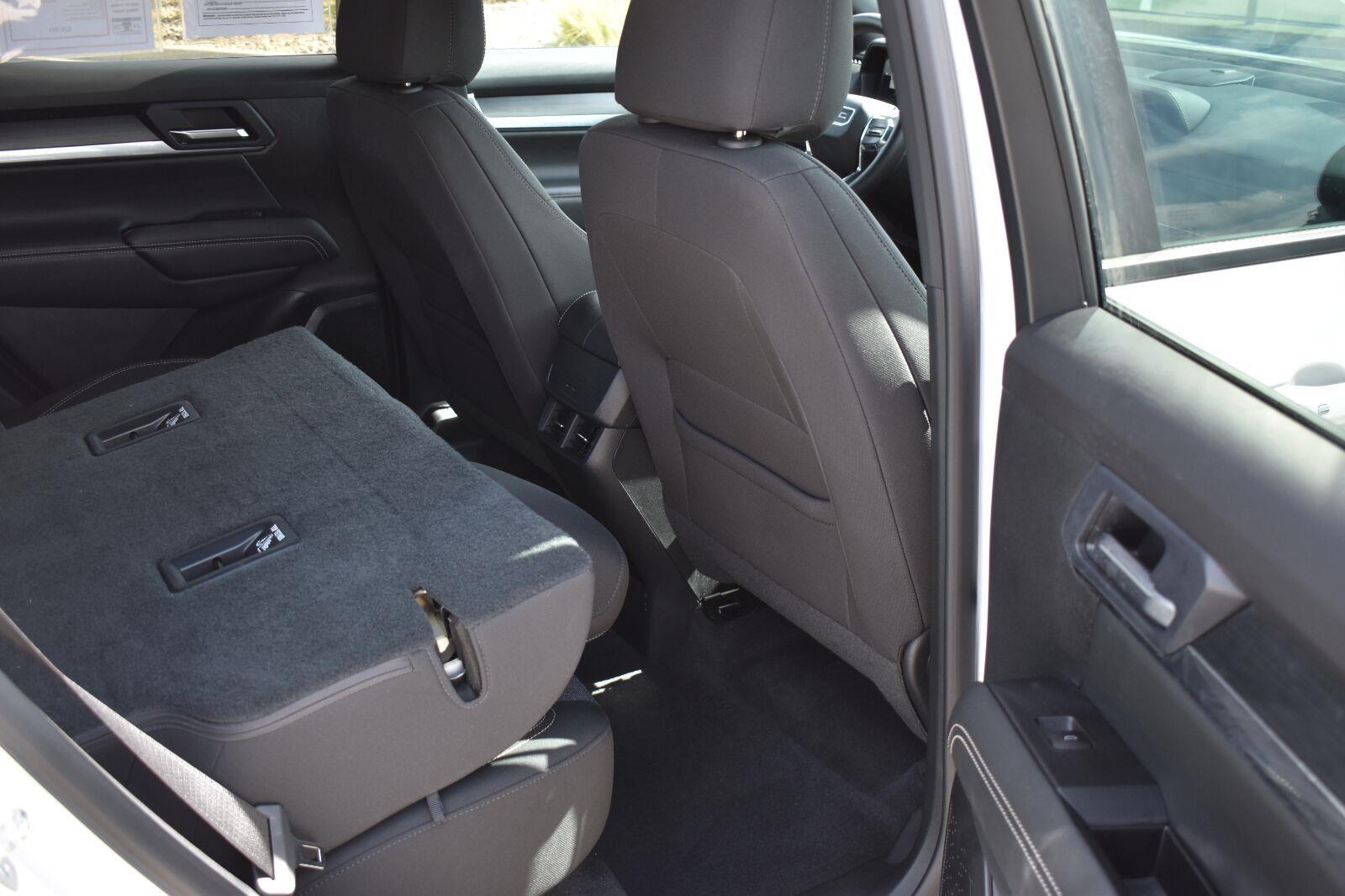 2026 GMC Terrain AWD Elevation Summit White - Scholfield Honda - Image 17