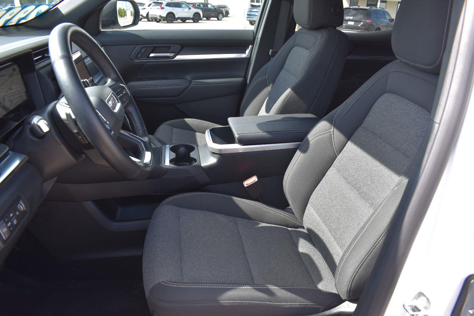 2026 GMC Terrain AWD Elevation Summit White - Scholfield Honda - Image 23