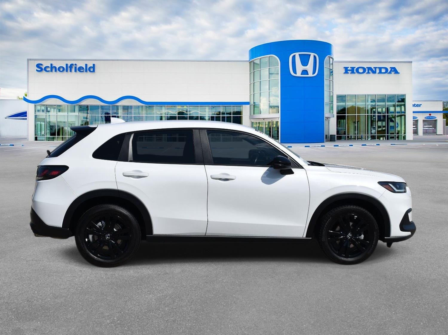 2026 Honda HR-V Sport Platinum White Pearl - Scholfield Honda - Image 2