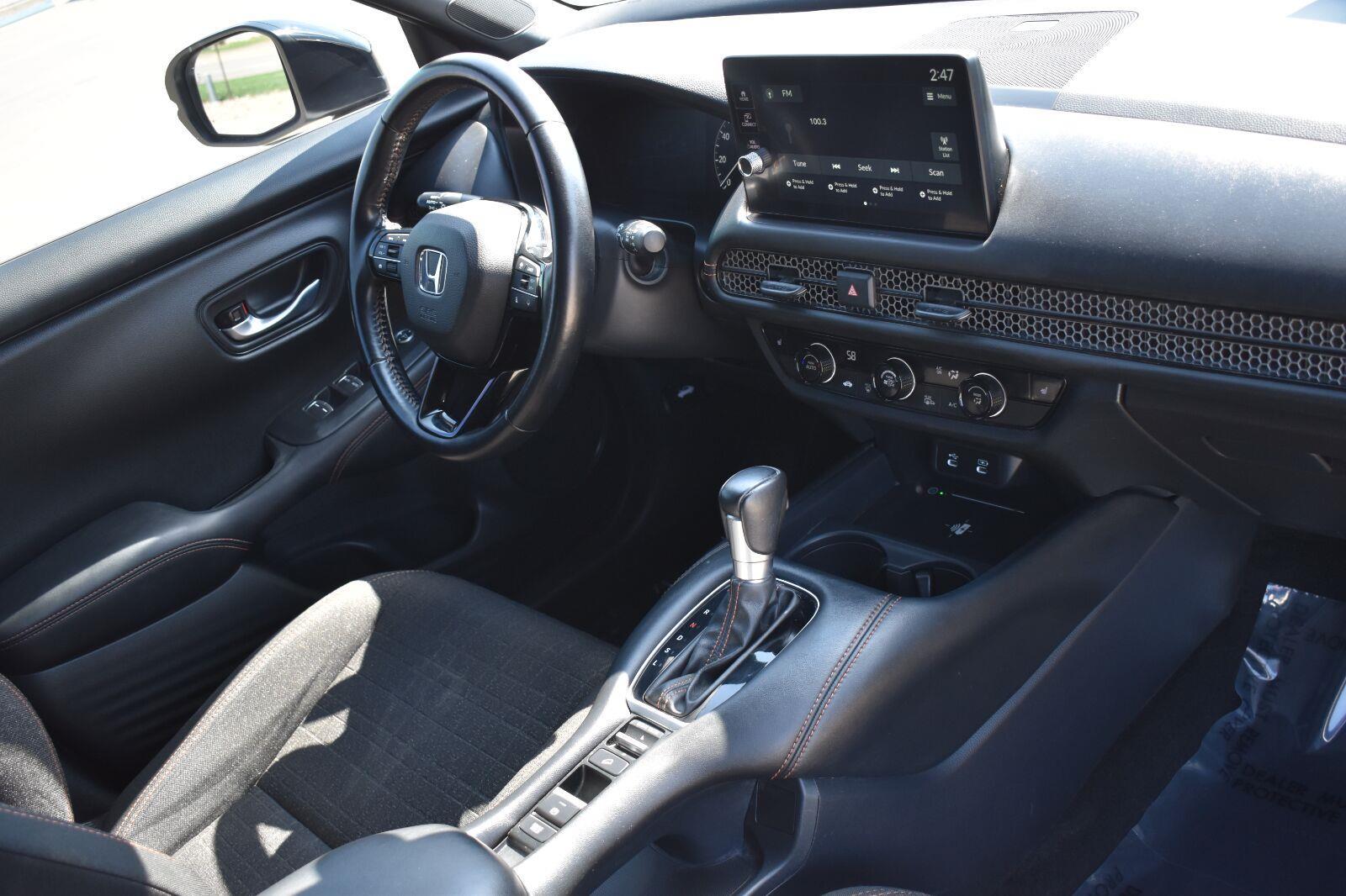 2026 Honda HR-V Sport Platinum White Pearl - Scholfield Honda - Image 6