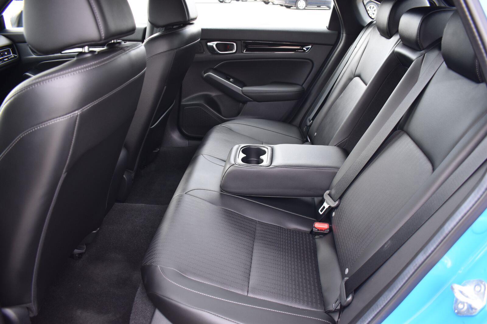2025 Honda Civic Hatchback Hybrid Sport Touring Boost Blue Pearl - Scholfield Honda - Image 19