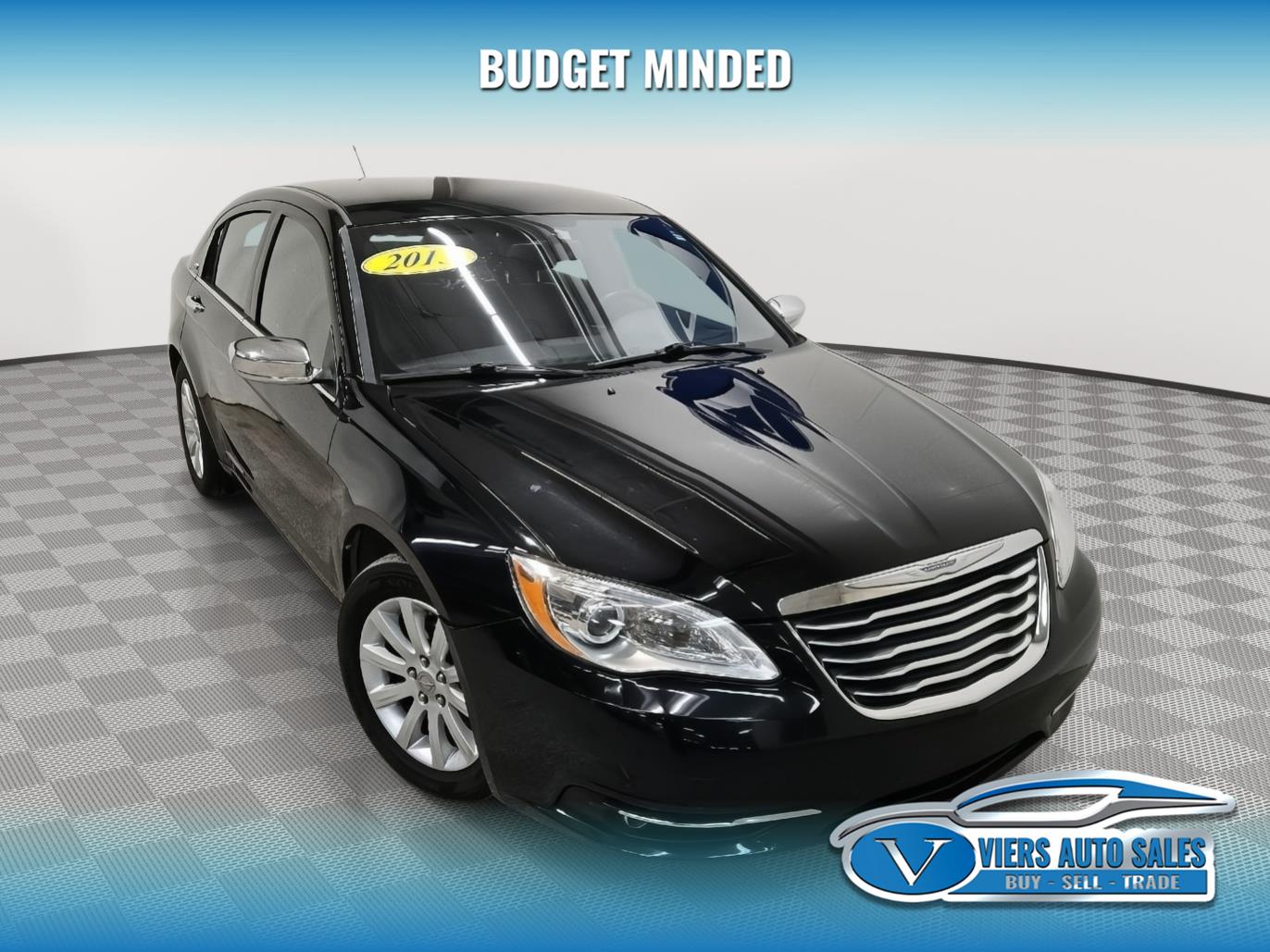 2013 Chrysler 200 Limited Sedan FWD