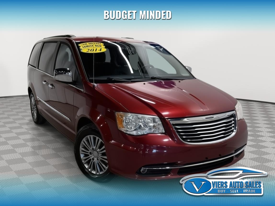 2014 Chrysler Town & Country Touring-L FWD